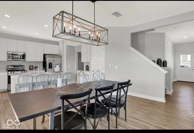 $2,195 | 15219 Farrington Way, Fishers, IN 46037