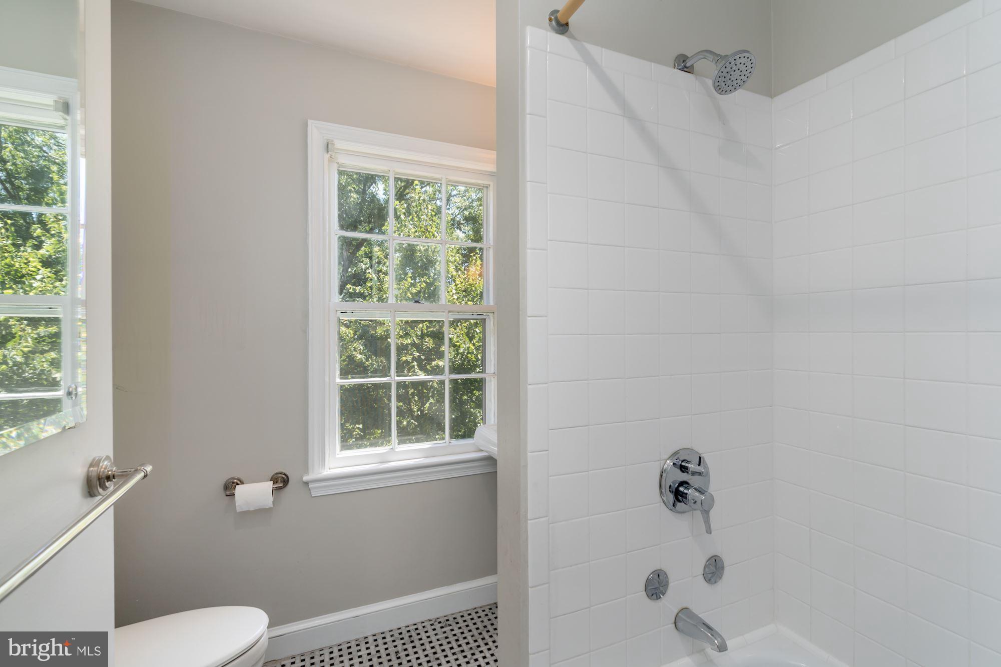 3337 Reservoir Road Northwest Washington, DC 20007 - Photo 26 of 44