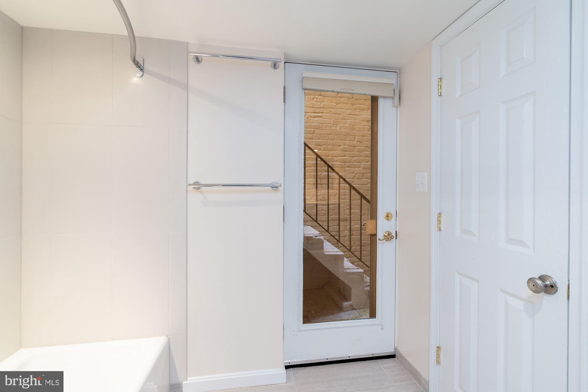 3337 Reservoir Road Northwest Washington, DC 20007 - Photo 36 of 44