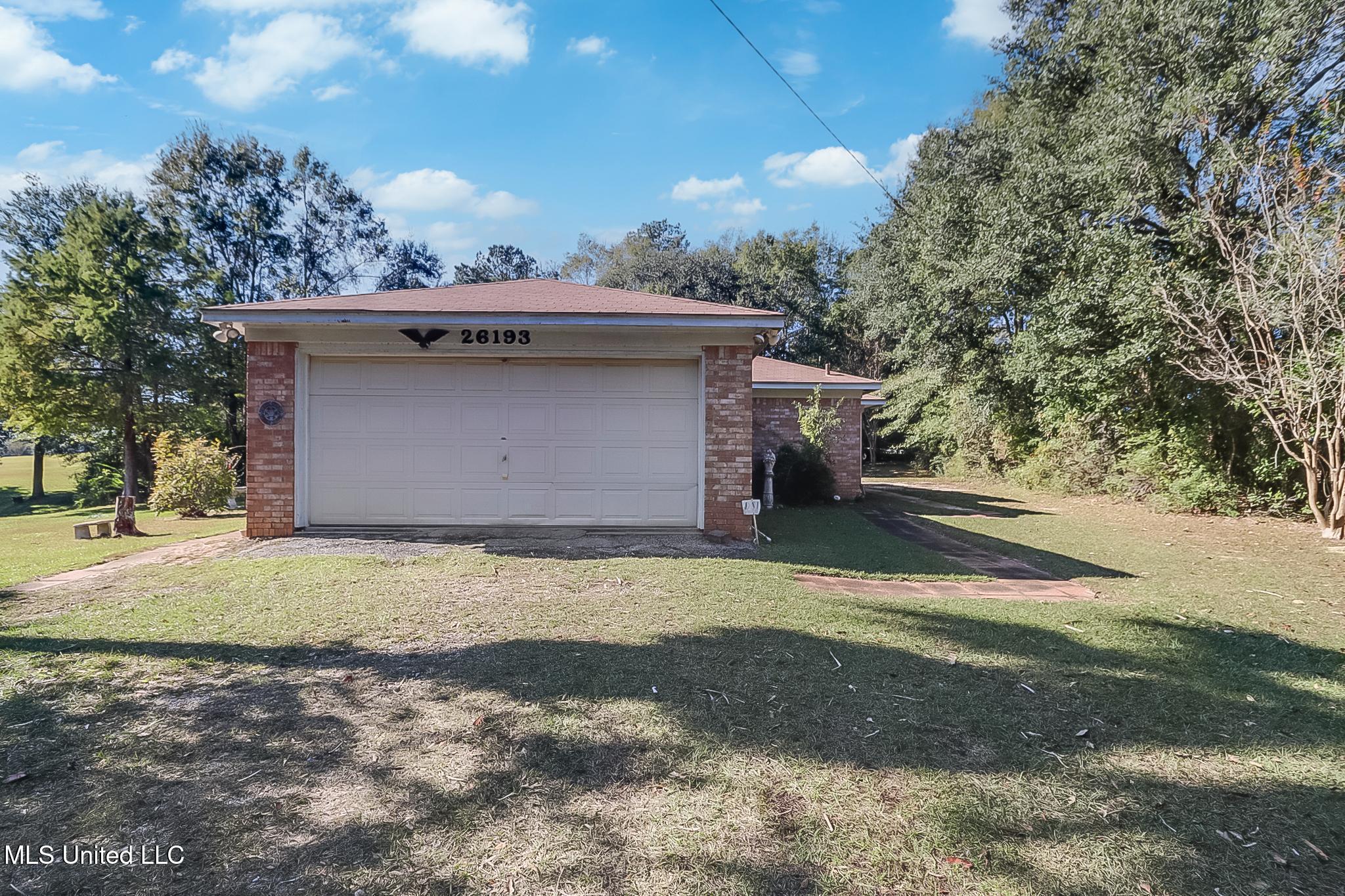 26193 Elmer Ladner Road Pass Christian, MS 39571 - Photo 18 of 27 Outside Garage