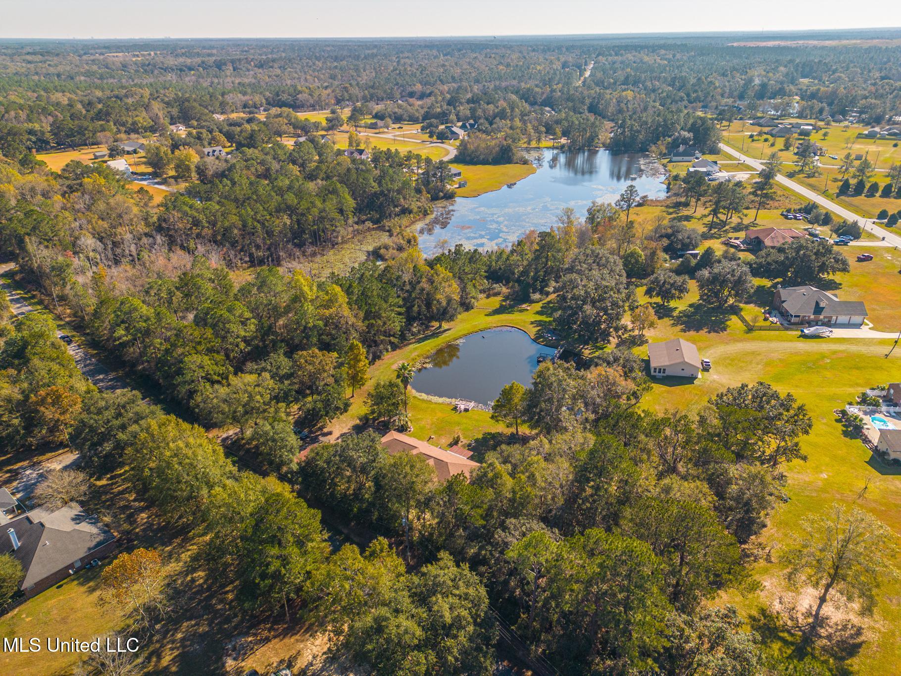 26193 Elmer Ladner Road Pass Christian, MS 39571 - Photo 25 of 27 G-52