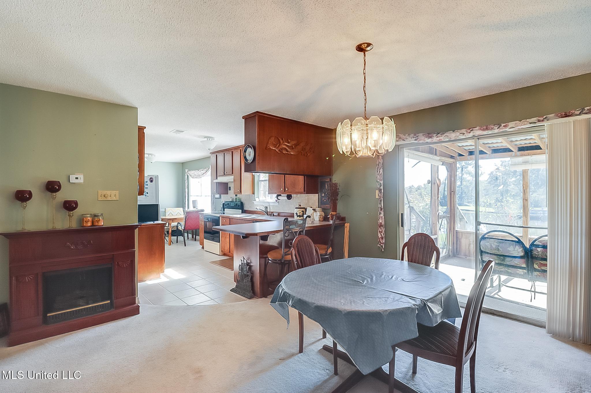 26193 Elmer Ladner Road Pass Christian, MS 39571 - Photo 6 of 27 Dining Room