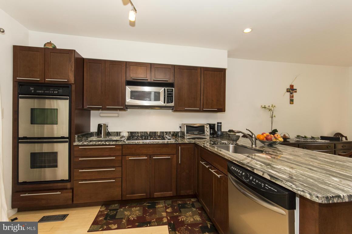 1916 Greenberry Road Baltimore, MD 21209 - Photo 1 of 29 Kitchen