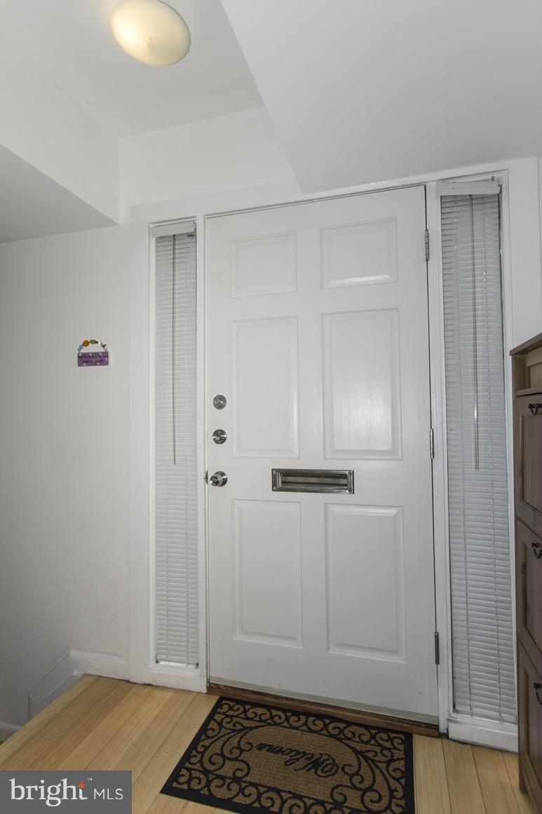1916 Greenberry Road Baltimore, MD 21209 - Photo 3 of 29 Interior (General)