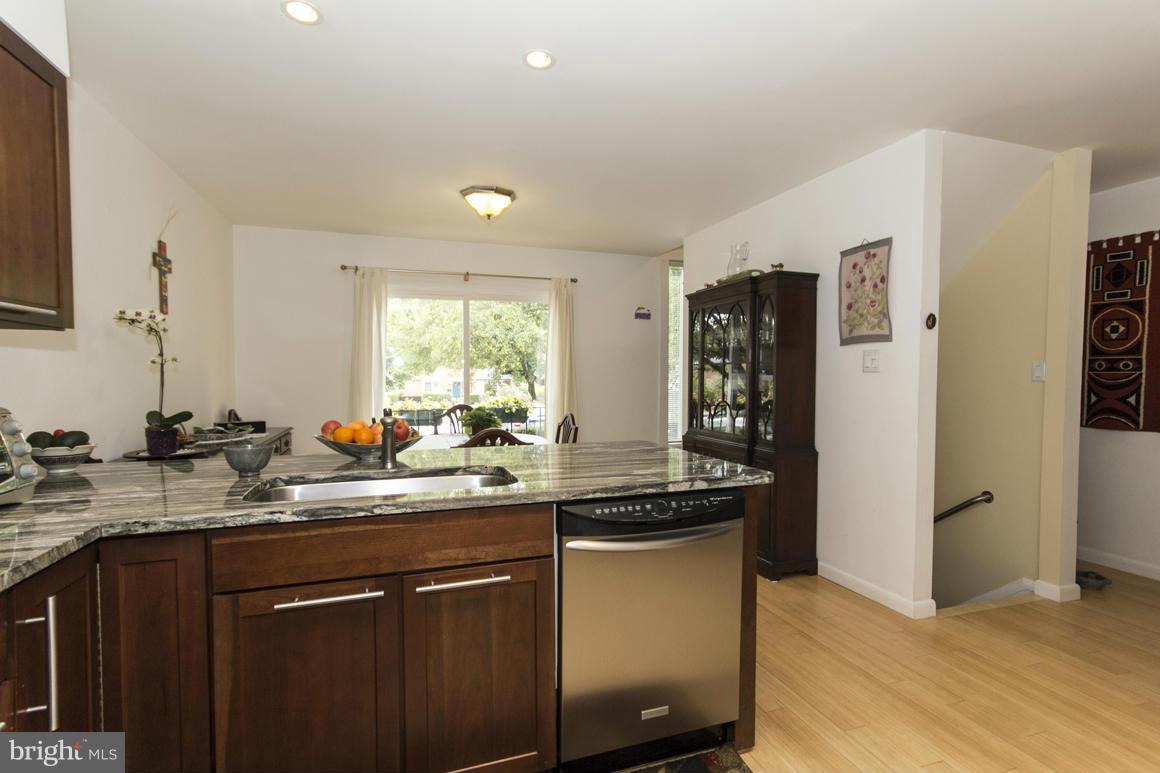 1916 Greenberry Road Baltimore, MD 21209 - Photo 10 of 29 Kitchen