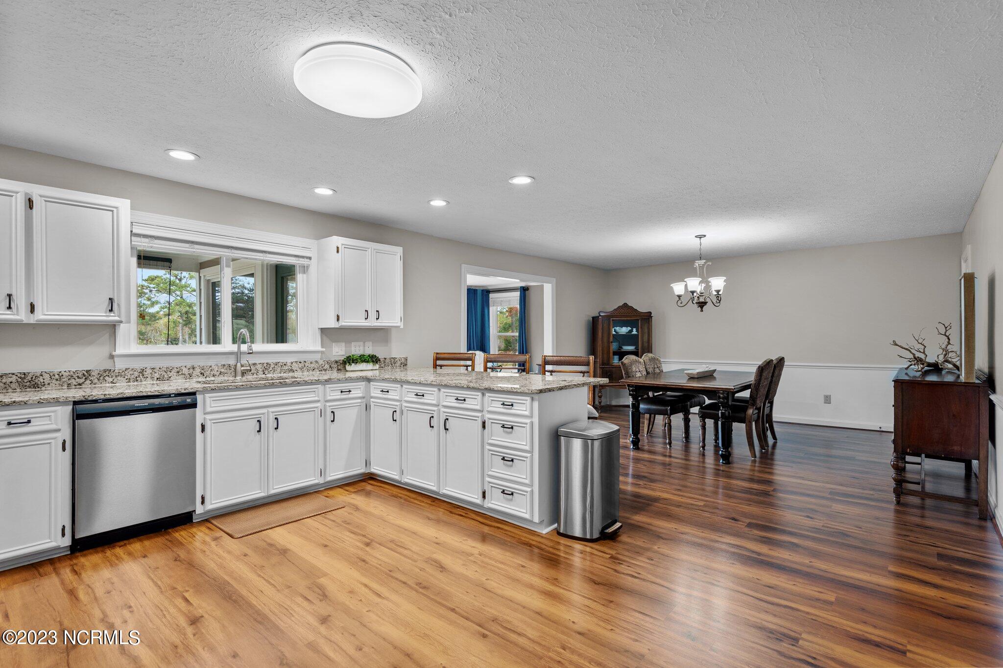 635 Ravenswood Road Hampstead, NC 28443 - Photo 14 of 77 69-web-or-mls-DSC01678
