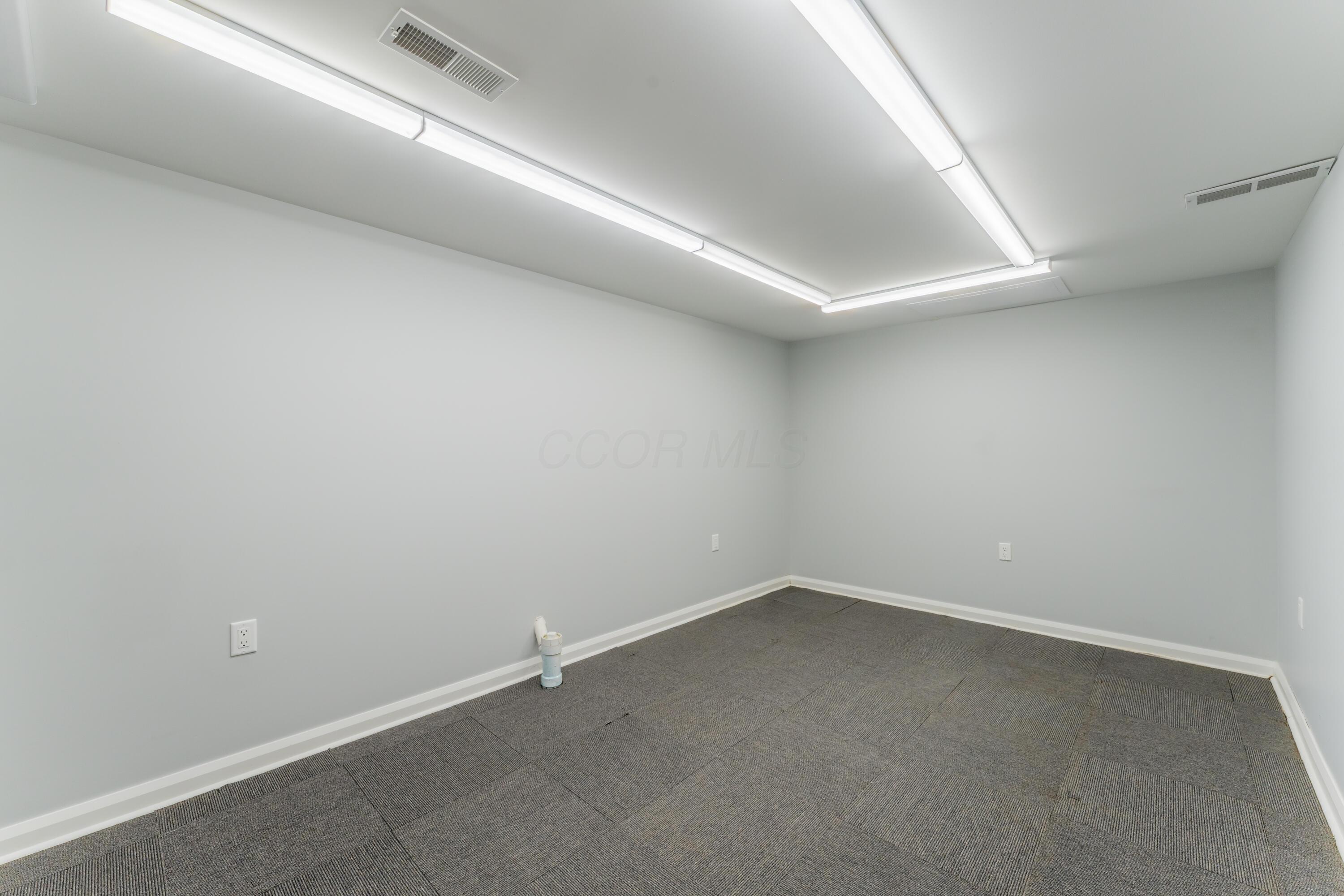 29740 Blosser Road Logan, OH 43138 - Photo 79 of 104 29740Blosser-2319-HDR