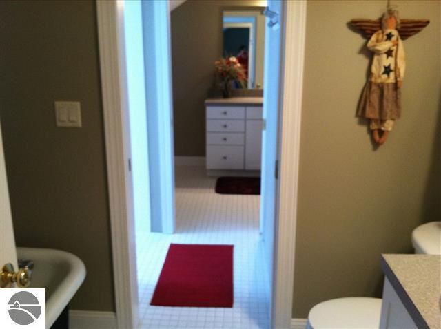 16161 Hill Rise Road Traverse City, MI 49686 - Photo 13 of 19 1744779-12.JPG