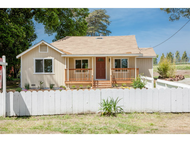 150 Hillcrest Road Watsonville, CA 95076 - Photo 2 of 21 Gallery Image 2