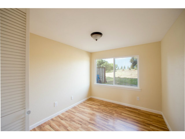 150 Hillcrest Road Watsonville, CA 95076 - Photo 10 of 21 Gallery Image 10