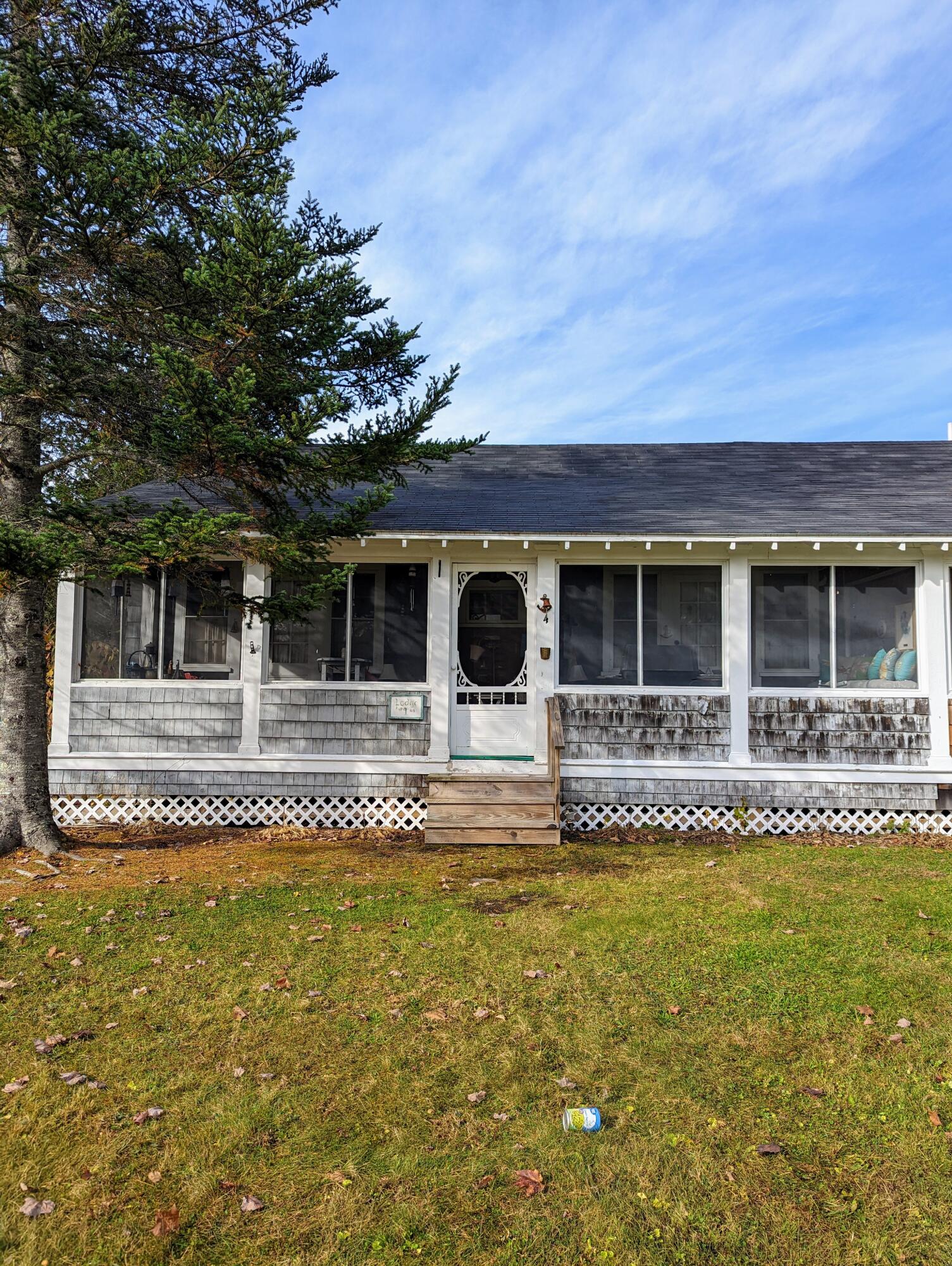 4 Pickerel Road Madison, ME 04950 - Photo 2 of 24 main phoot