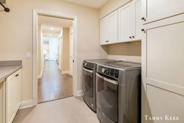 $929,000 | 197 Janes View Drive, Holland, MI 49424