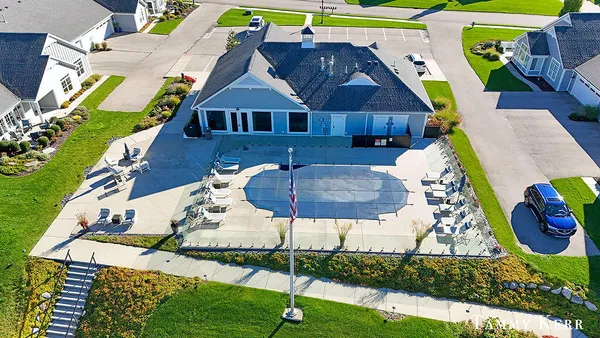 $929,000 | 197 Janes View Drive, Holland, MI 49424