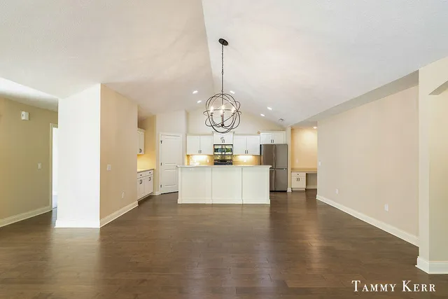 $929,000 | 197 Janes View Drive, Holland, MI 49424