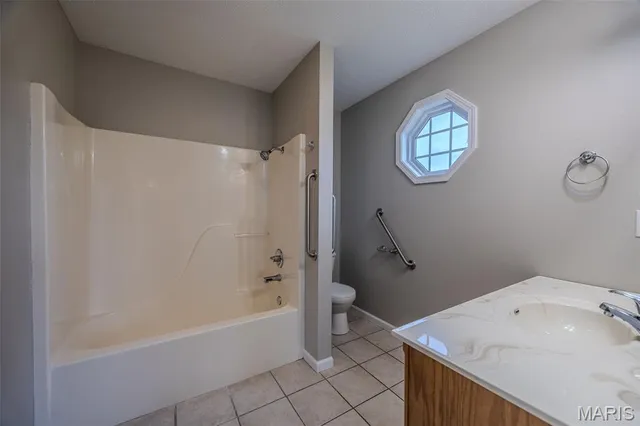 $189,900 | 1225 Apple Lane, Lebanon, MO 65536