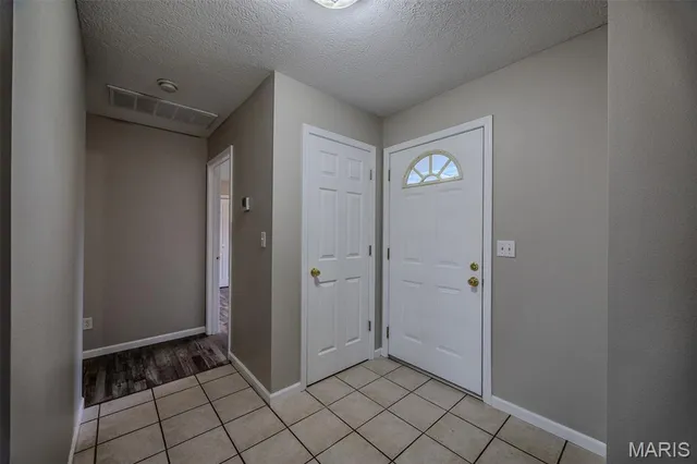 $189,900 | 1225 Apple Lane, Lebanon, MO 65536