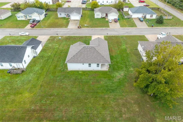 $189,900 | 1225 Apple Lane, Lebanon, MO 65536
