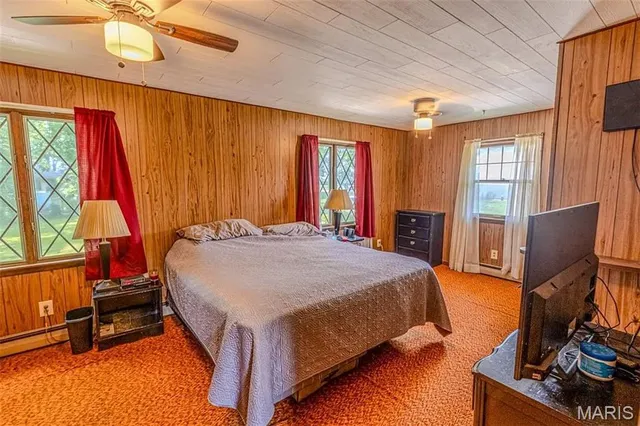 $185,000 | 1720 Highway 16, Shelbyville, IL 62565