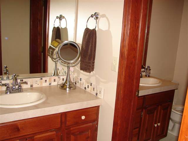 17820 North Saddle Hill Road Colbert, WA 99005 - Photo 6 of 9 Gallery Image 6