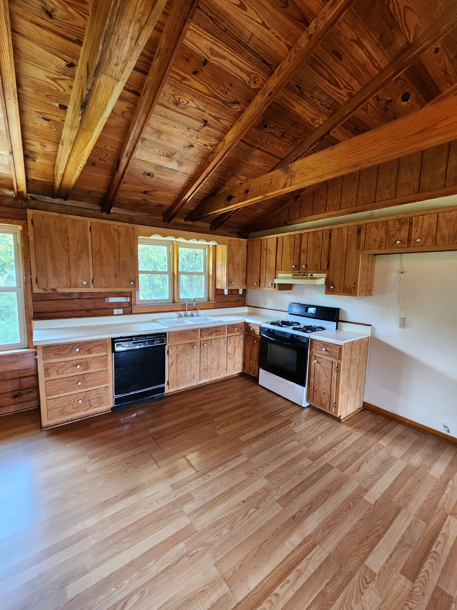 1963 Hidden Hills Road Pulaski, TN 38478 - Photo 20 of 29 Gallery Image 20