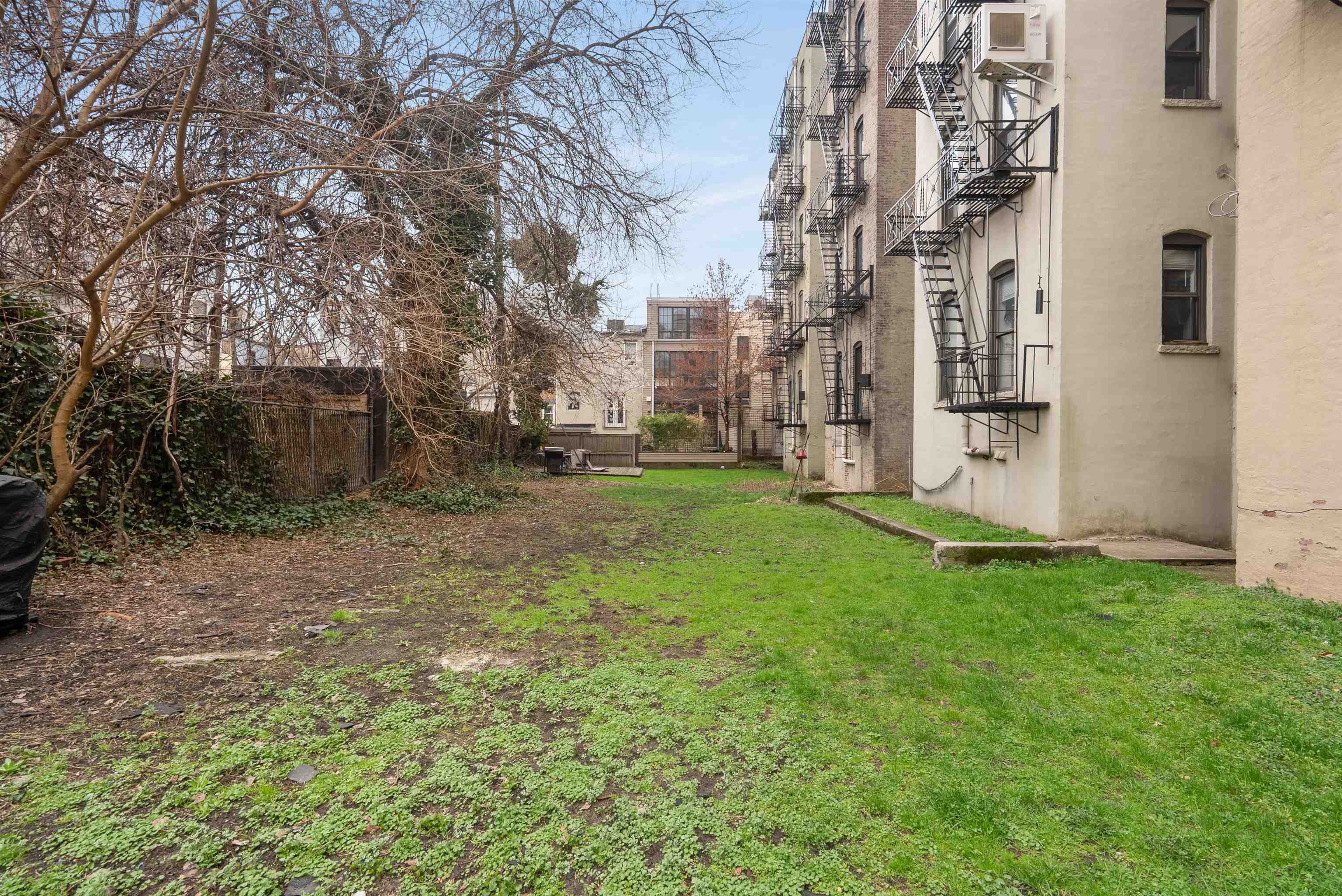 809 Park Avenue, Unit 9 Hoboken, NJ 07030 - Photo 29 of 30 a view of a back yard