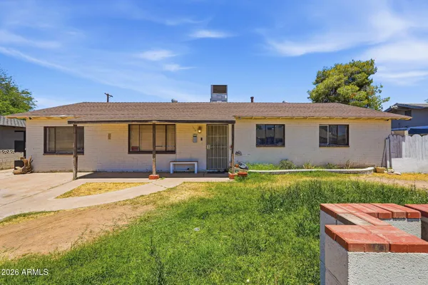 $325,000 | 4832 West Earll Drive, Phoenix, AZ 85031
