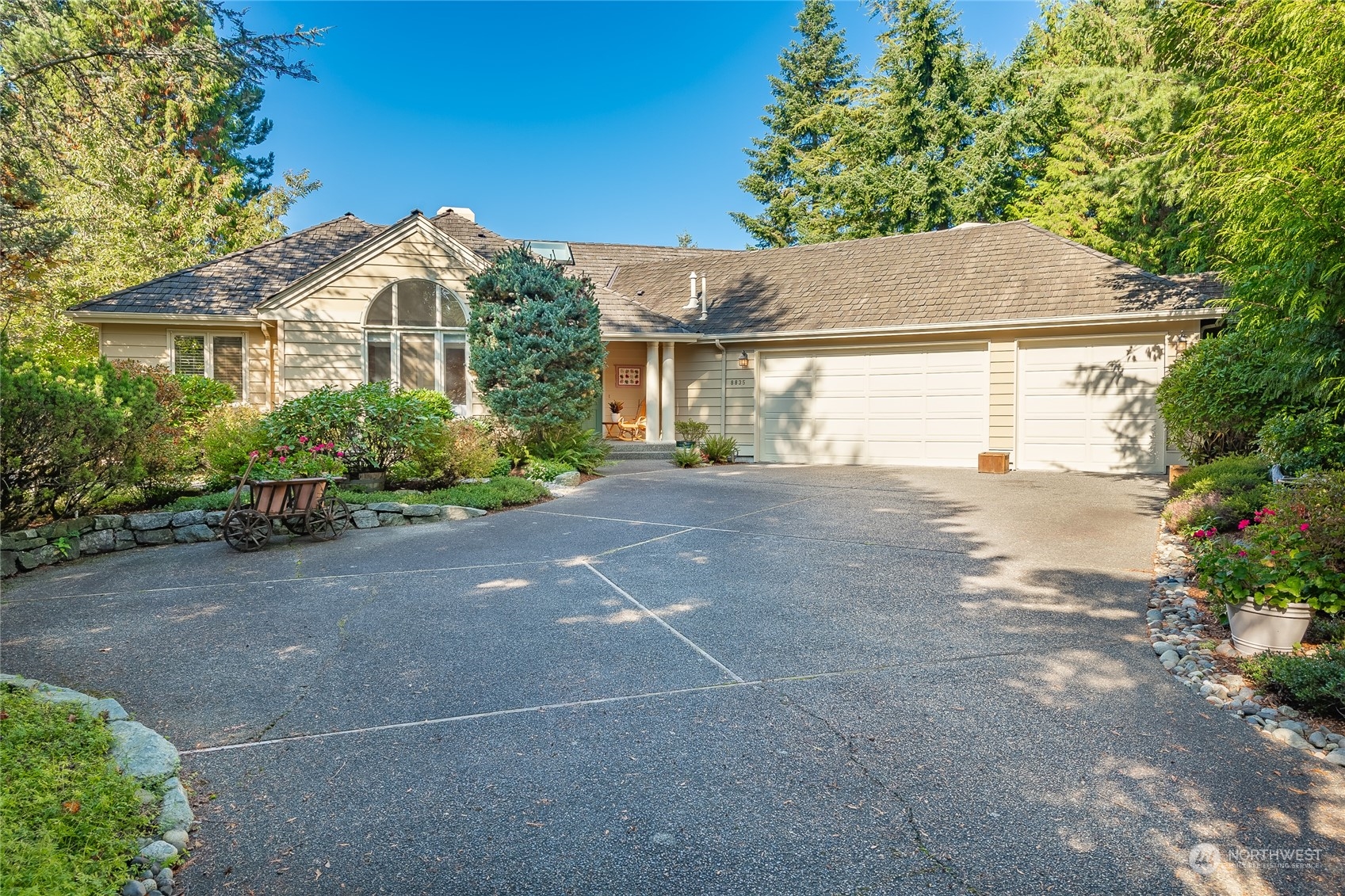 8835 Osprey Road Blaine, WA 98230 - Photo 1 of 34 Gallery Image 1