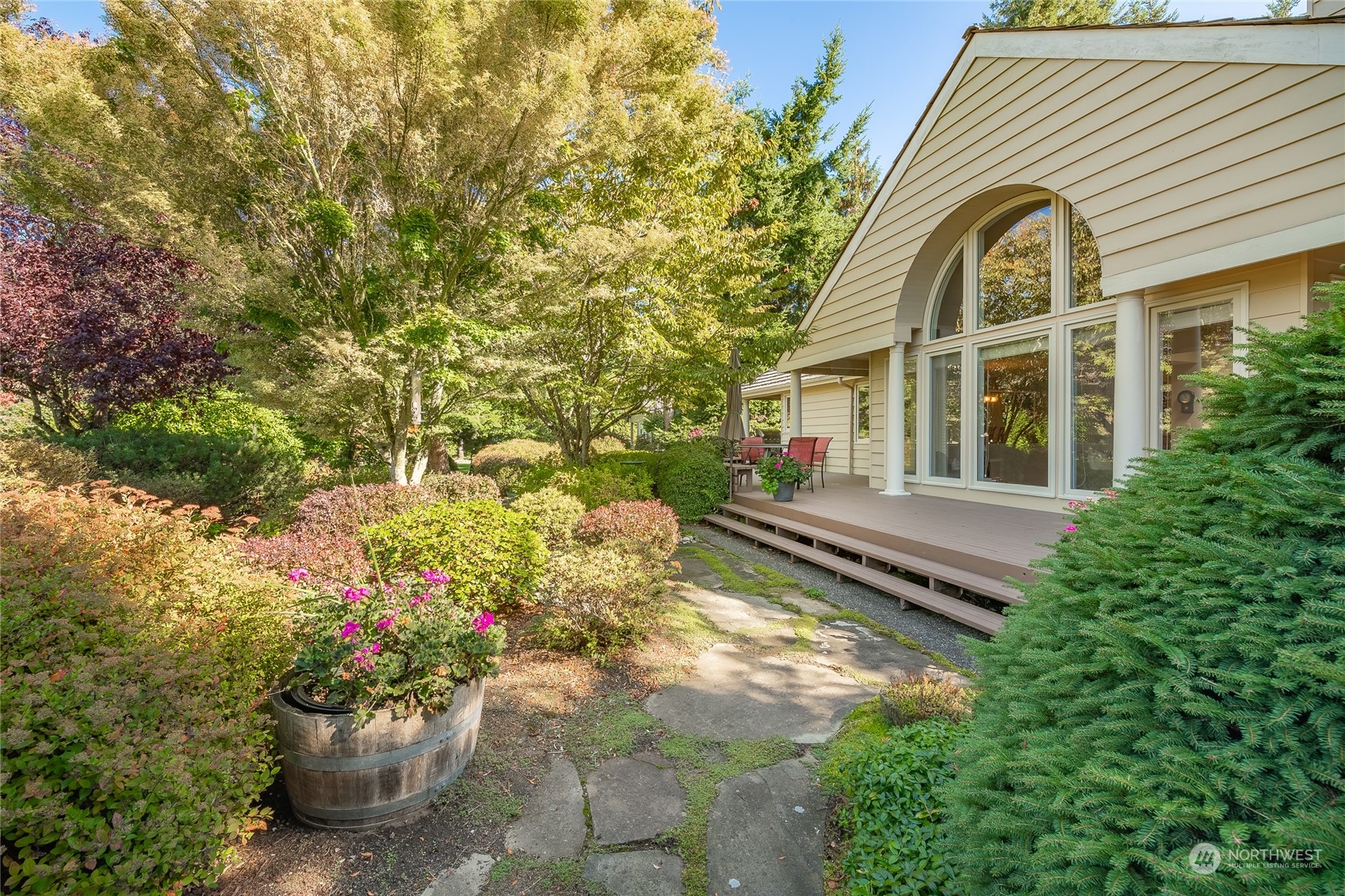 8835 Osprey Road Blaine, WA 98230 - Photo 5 of 34 Gallery Image 5
