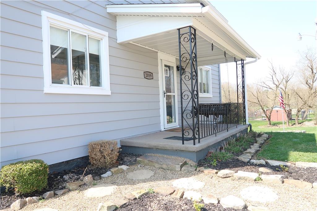 2059 Evanstown Road Irwin, PA 15642 - Photo 2 of 25