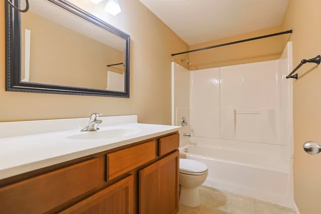 $339,900 | 103 Livingston Bay Court, Mishawaka, IN 46544