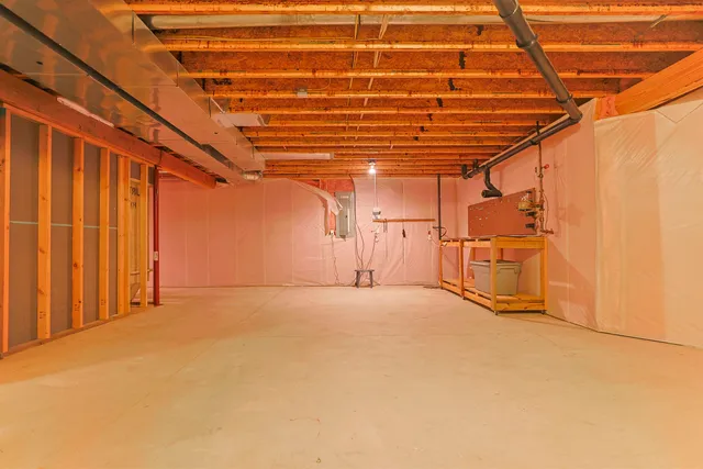 $339,900 | 103 Livingston Bay Court, Mishawaka, IN 46544