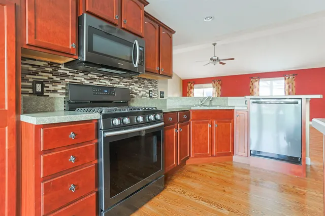 $339,900 | 103 Livingston Bay Court, Mishawaka, IN 46544