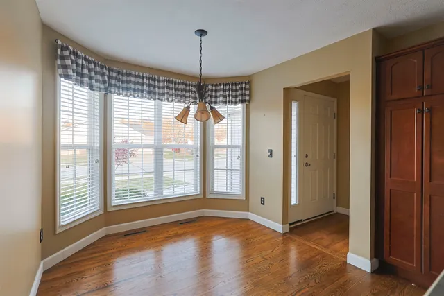 $339,900 | 103 Livingston Bay Court, Mishawaka, IN 46544