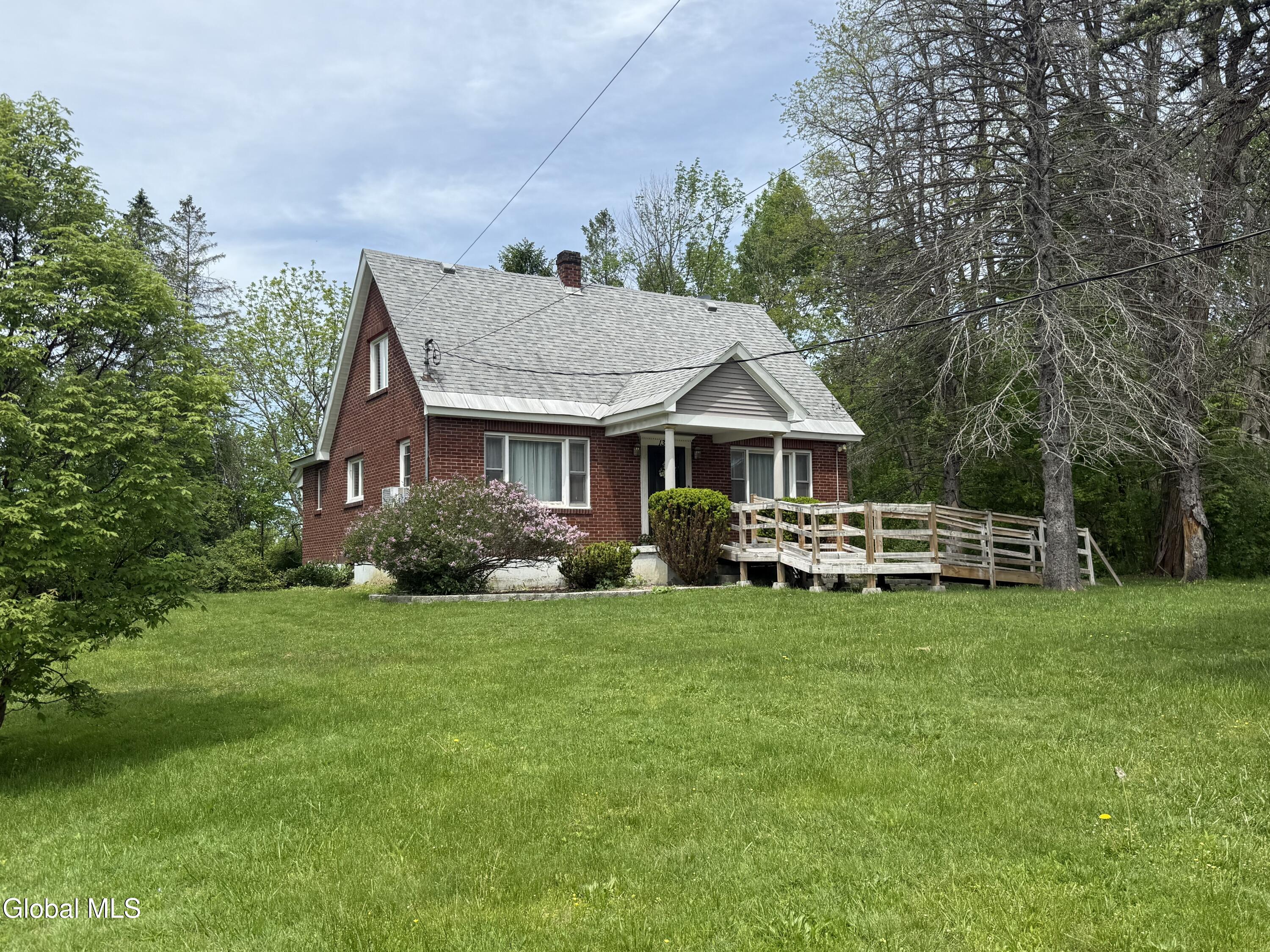1388 Midline Road Amsterdam, NY 12010 - Photo 1 of 31 IMG_5435