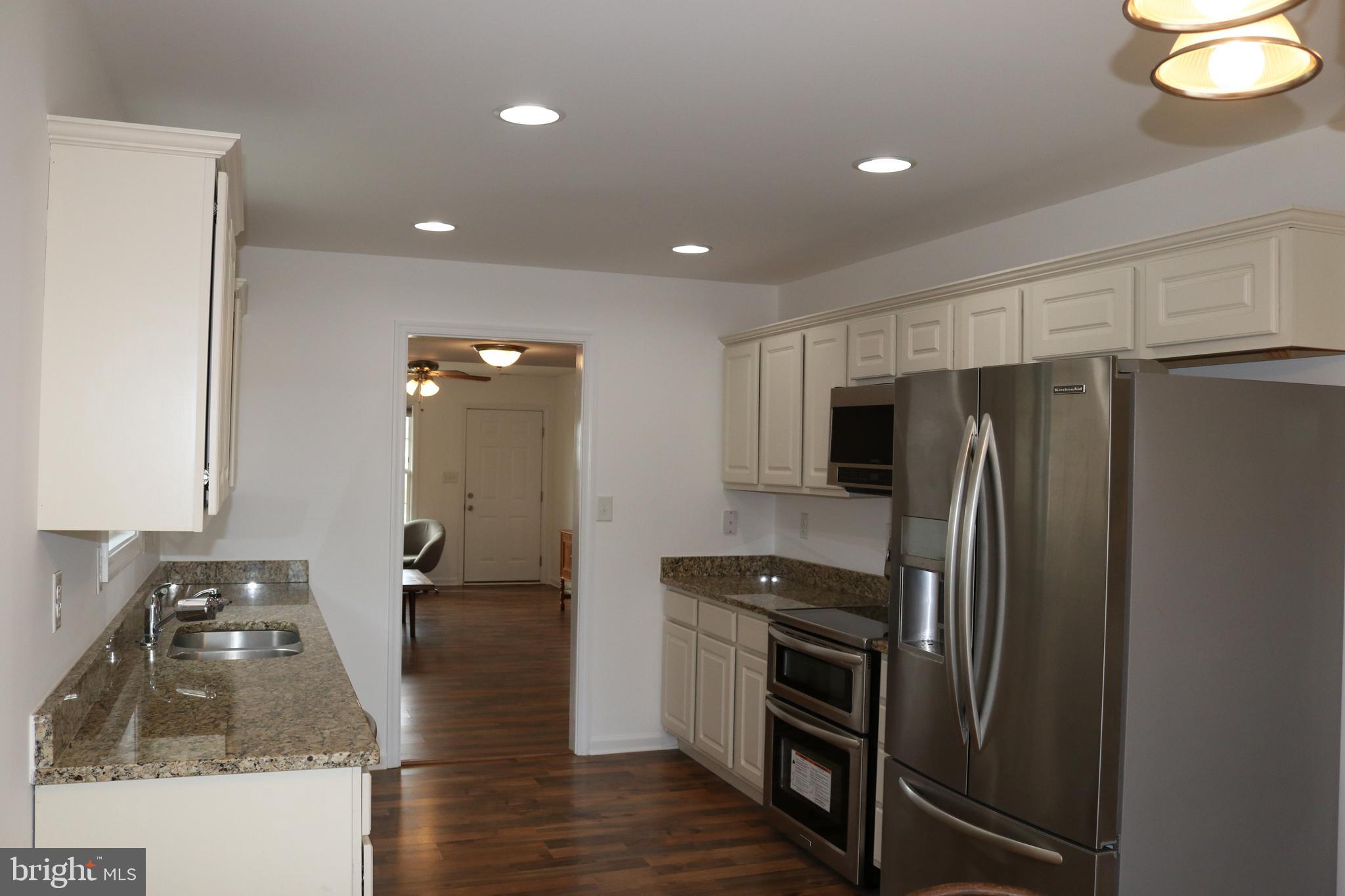 528 Thumper Drive Ranson, WV 25438 - Photo 10 of 29 Gallery Image 10