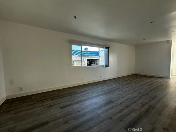 $2,100 | 710 West Washington Avenue, Santa Ana, CA 92706