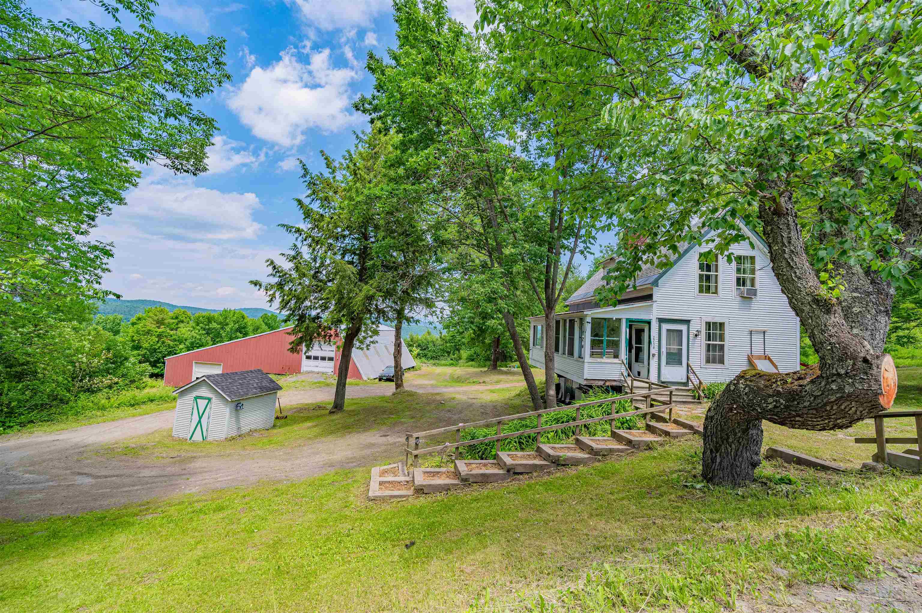 2736 Crosstown Road Berlin, VT 05602 - Photo 1 of 40