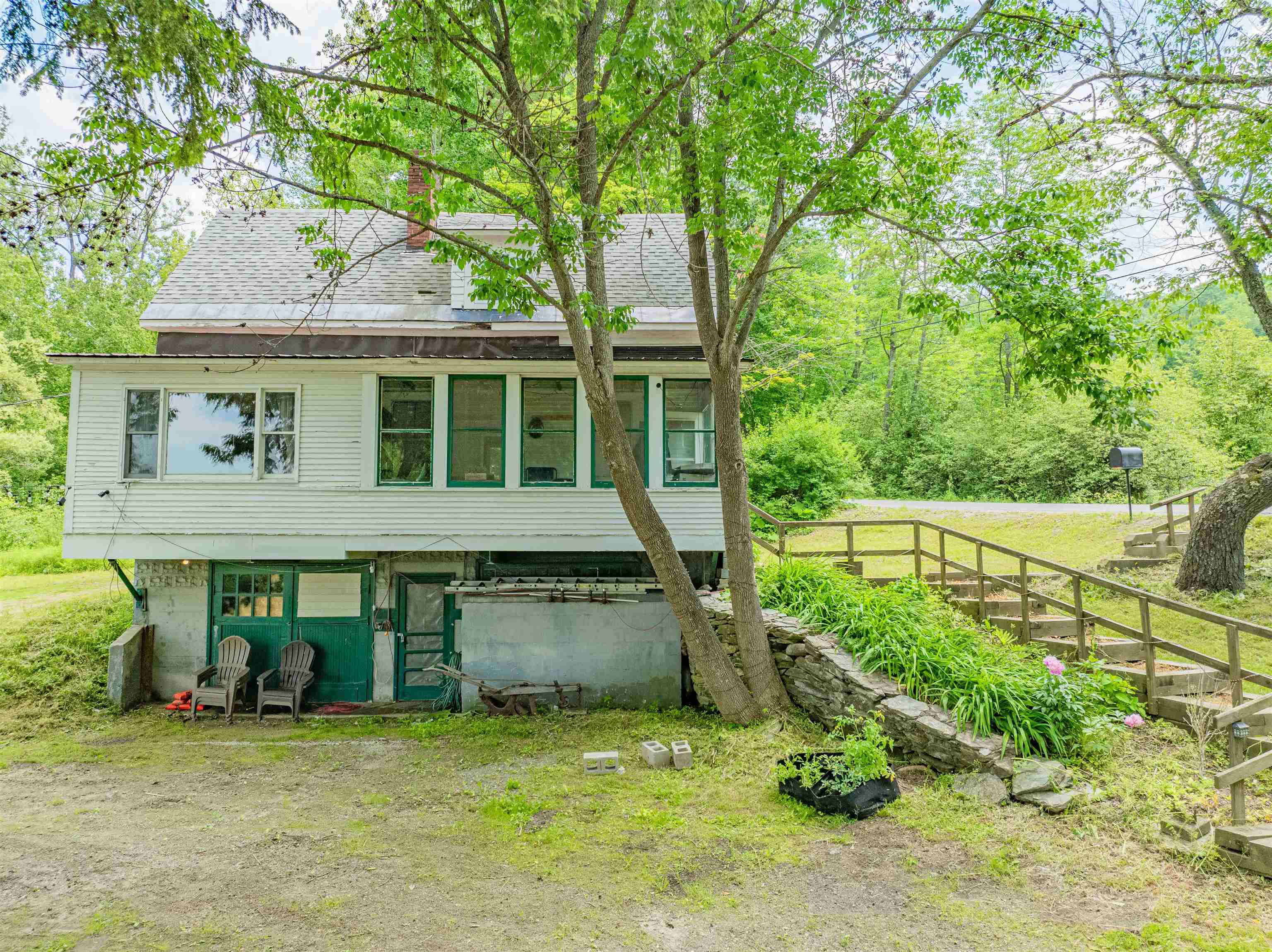 2736 Crosstown Road Berlin, VT 05602 - Photo 13 of 40
