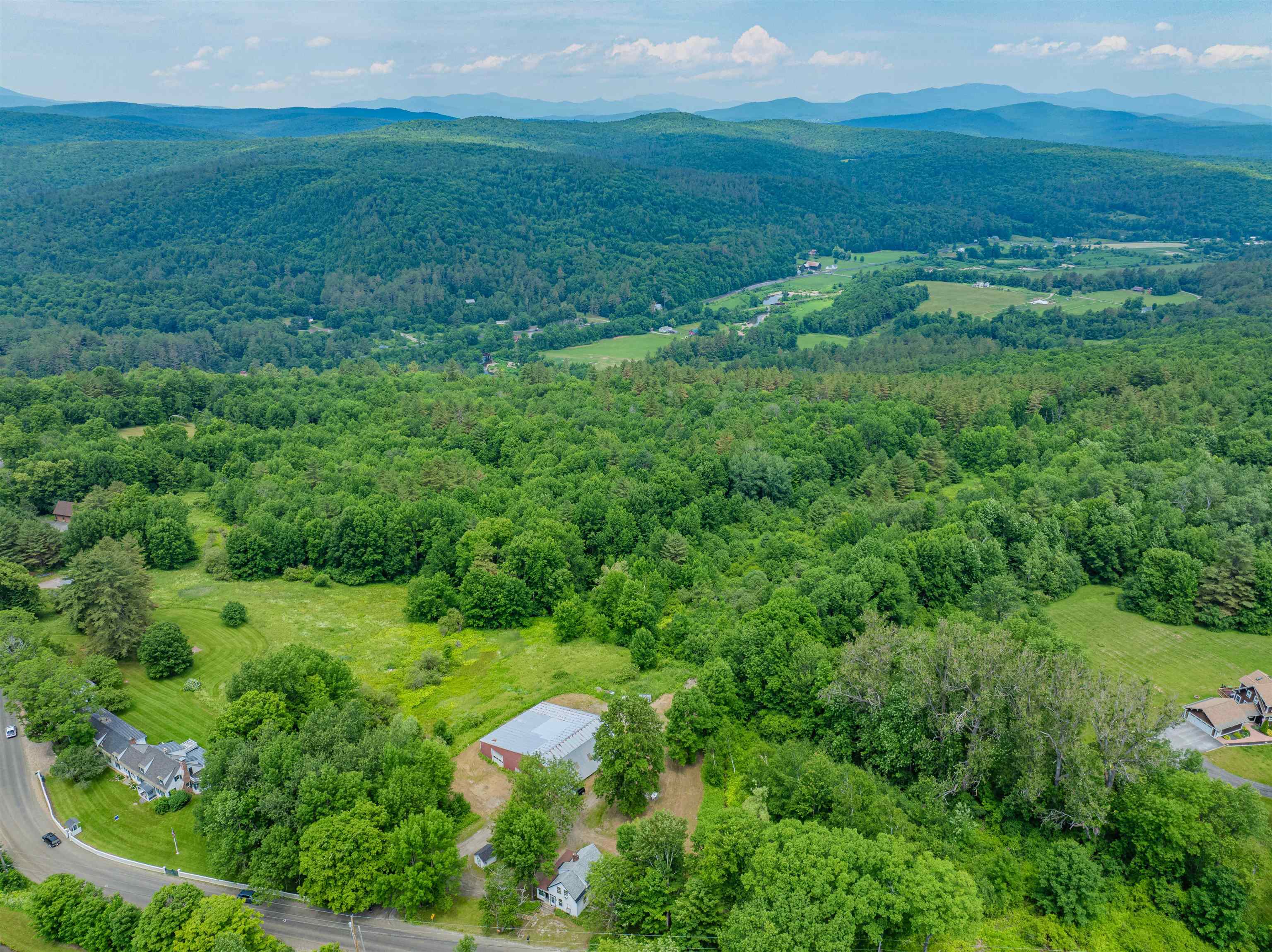 2736 Crosstown Road Berlin, VT 05602 - Photo 33 of 40