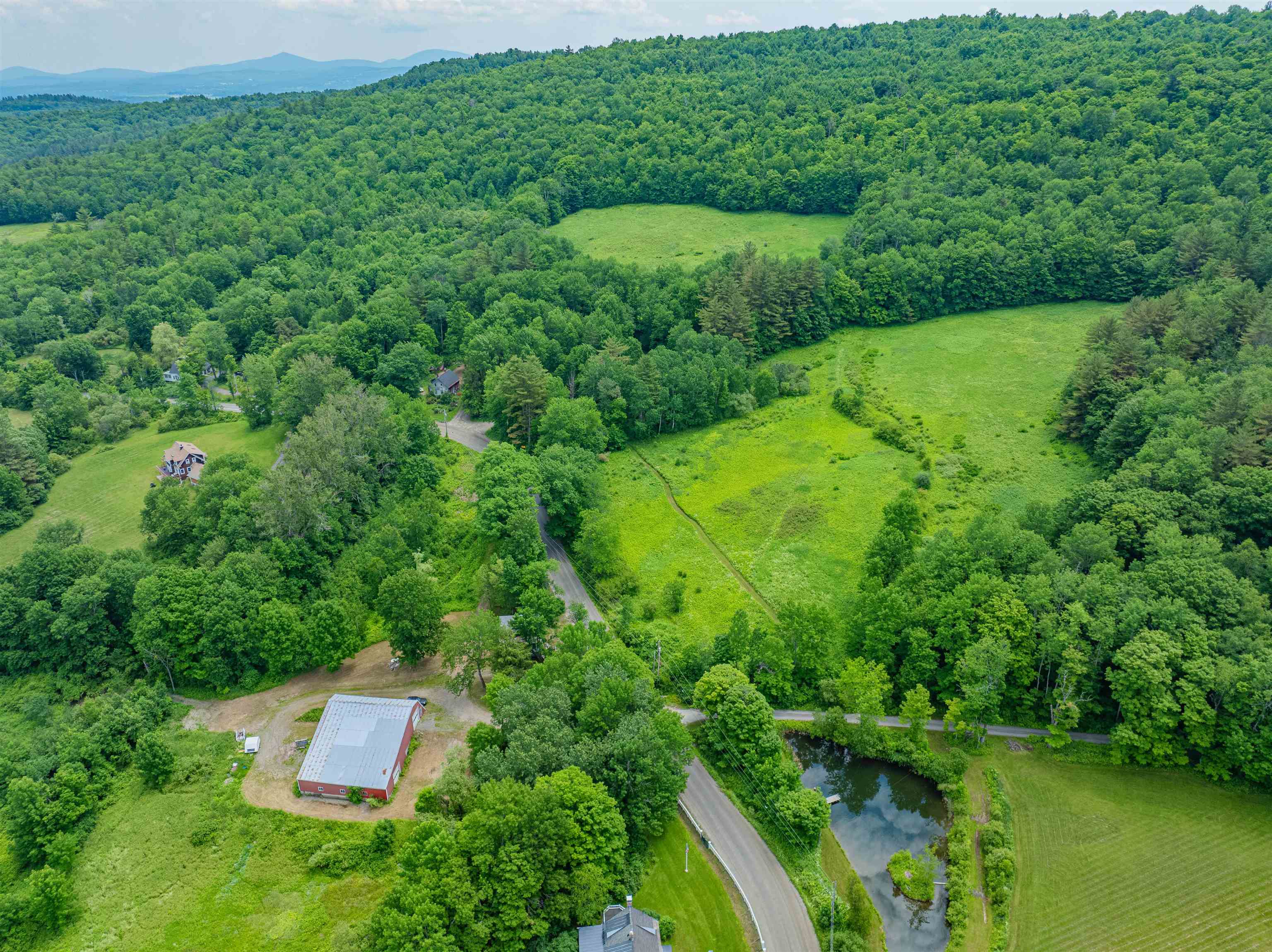 2736 Crosstown Road Berlin, VT 05602 - Photo 34 of 40
