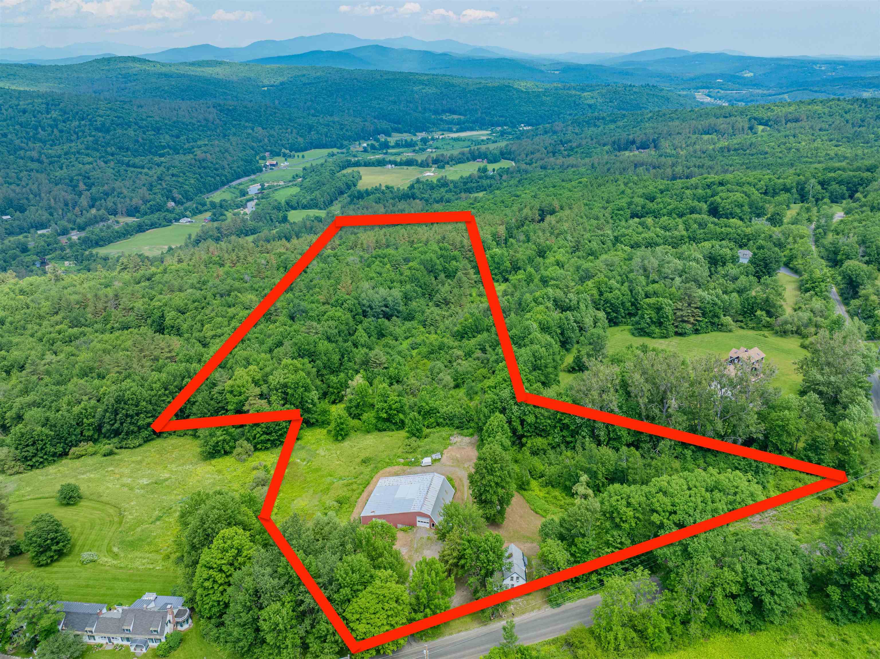 2736 Crosstown Road Berlin, VT 05602 - Photo 4 of 40