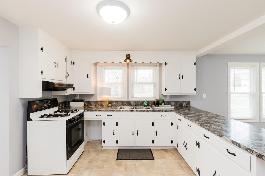 935 Laffon Road Newton, NC 28658 - Photo 6 of 13 Gallery Image 6
