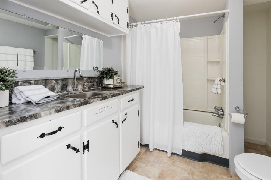 935 Laffon Road Newton, NC 28658 - Photo 7 of 13 Gallery Image 7