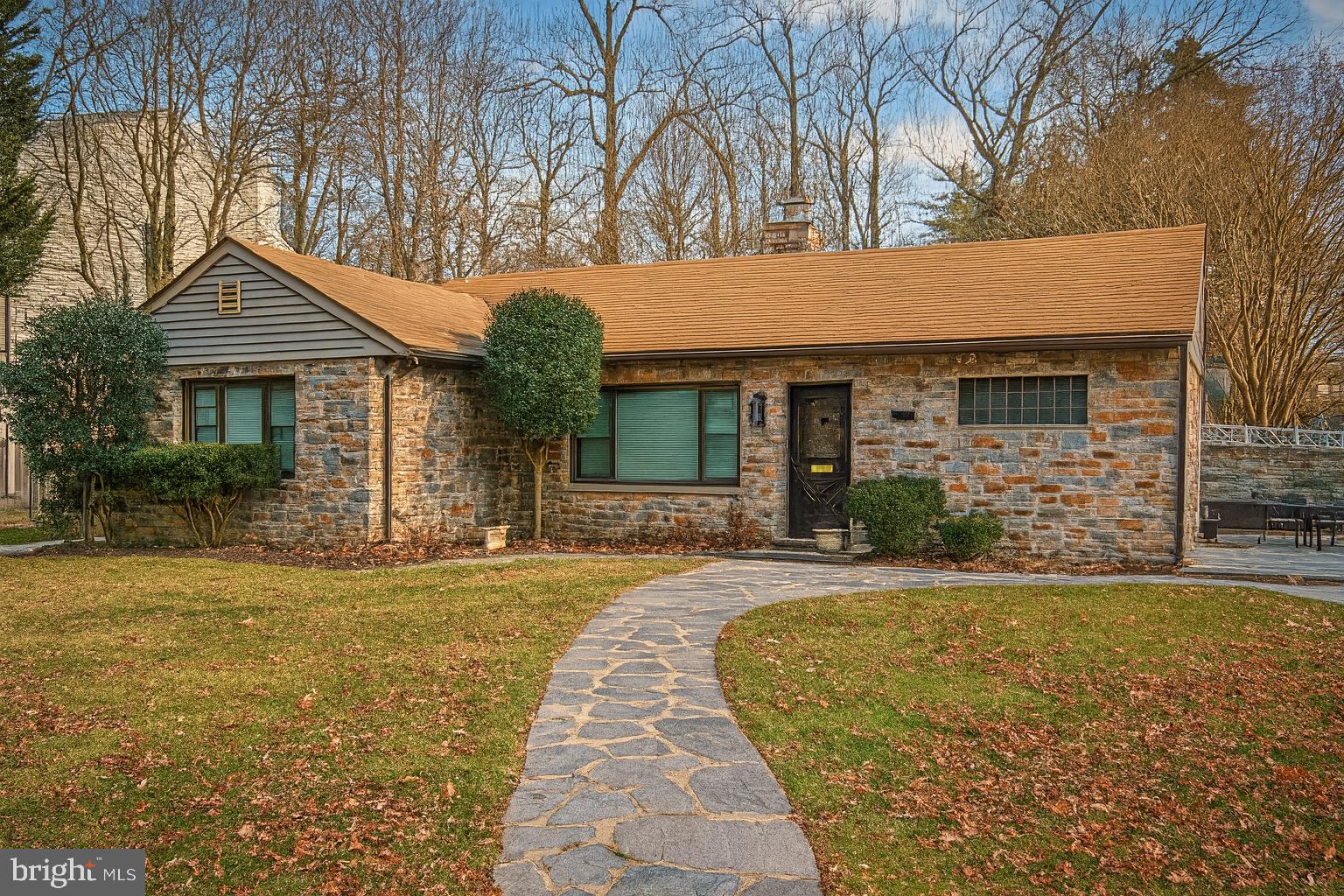 809 Winans Way Baltimore, MD 21229 - Photo 1 of 1 Gallery Image 1