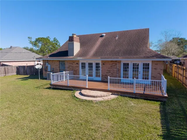 $2,000 | 300 Lionel Court, Abita Springs, LA 70420