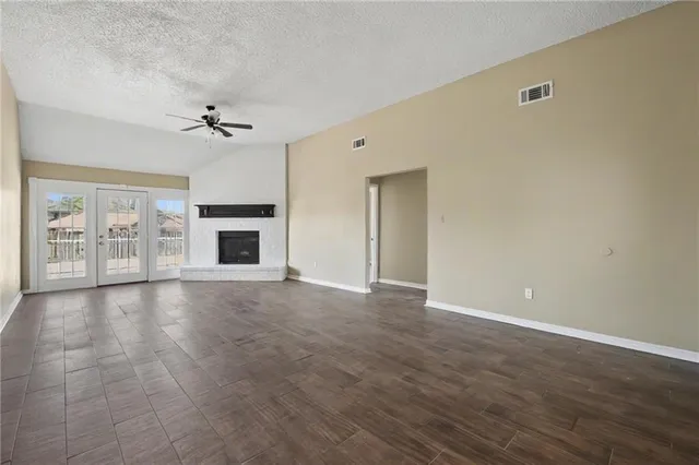 $2,000 | 300 Lionel Court, Abita Springs, LA 70420