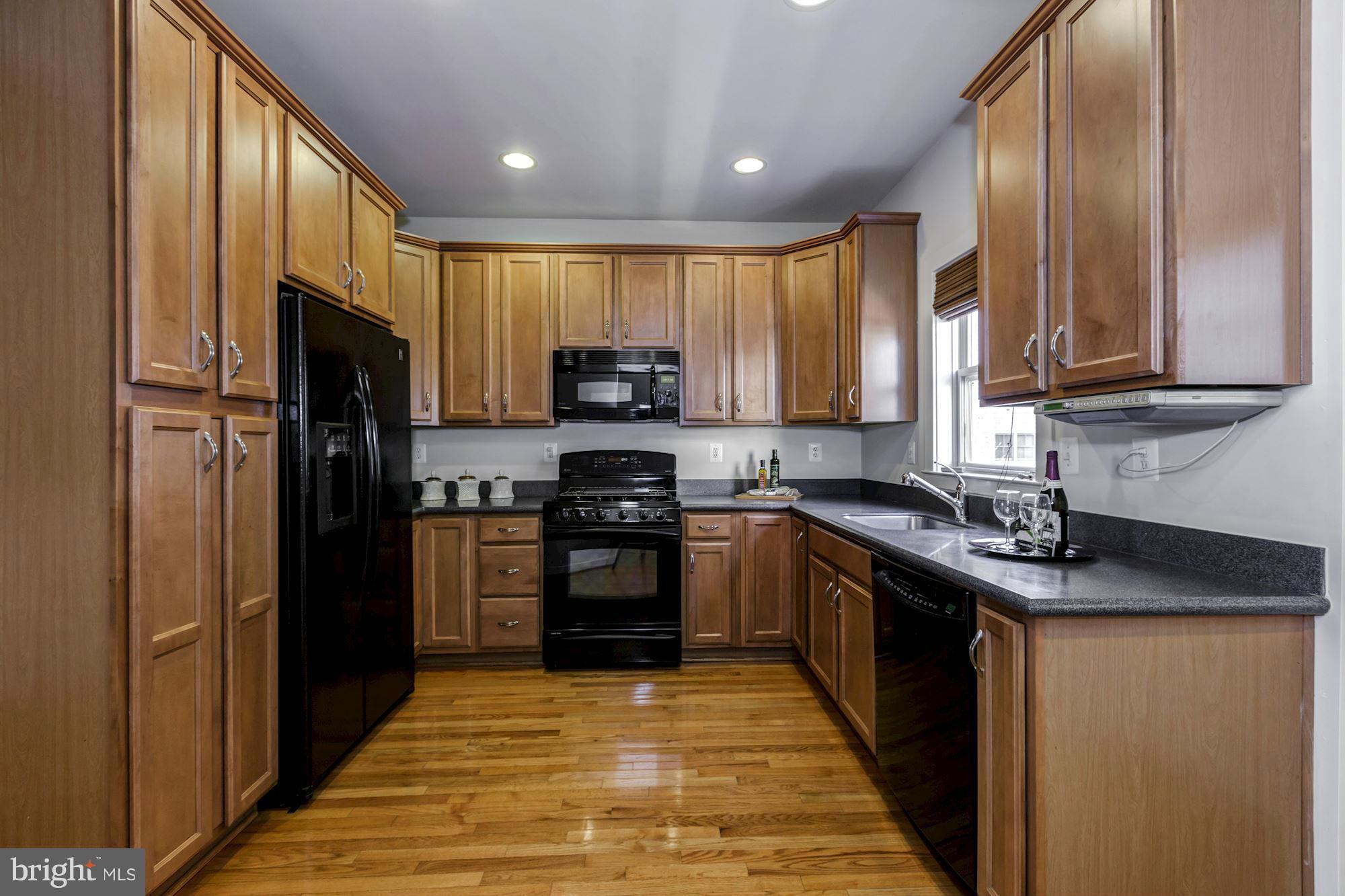11110 Amherst Avenue Silver Spring, MD 20902 - Photo 12 of 28 Gorgeous!