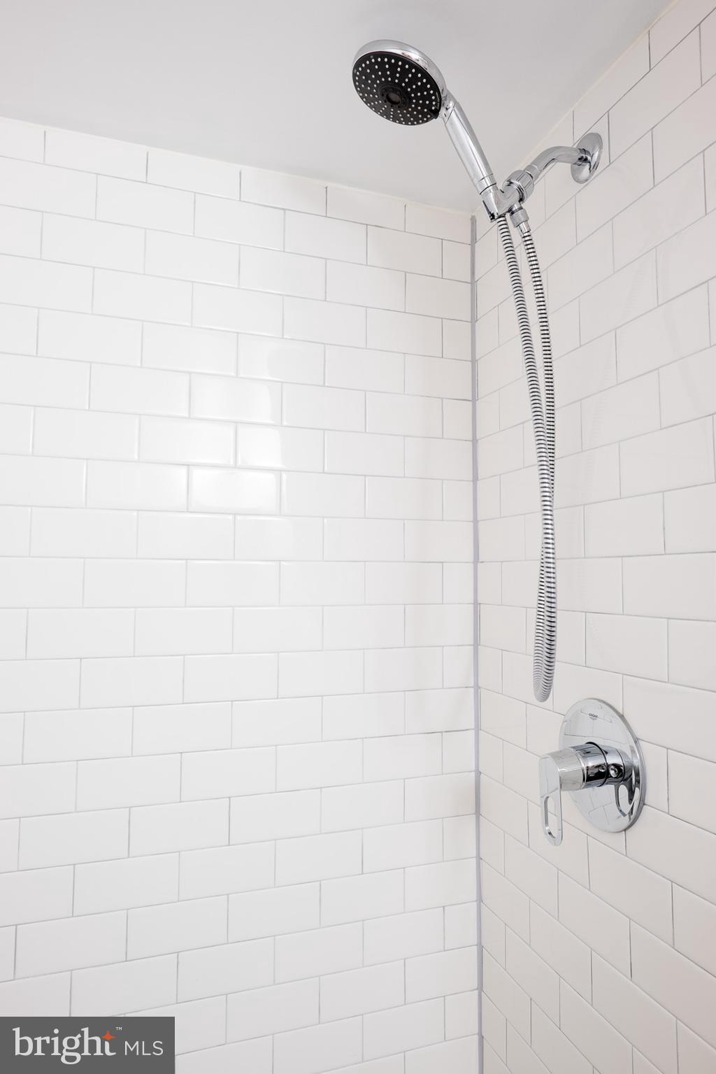 2242 Castle Rock Square, Unit 2B Reston, VA 20191 - Photo 12 of 30 Bath