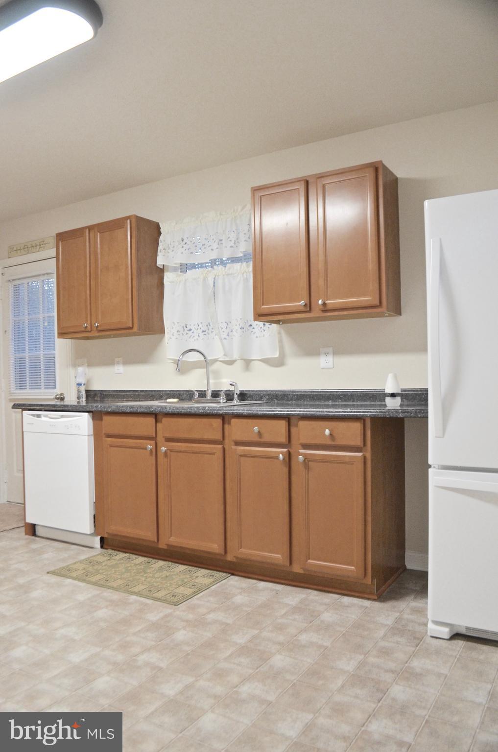 6003 Towles Mill Road Partlow, VA 22534 - Photo 8 of 30 Kitchen