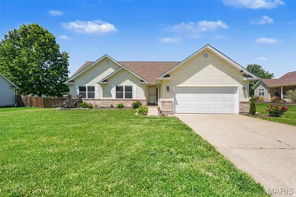 $349,900 | 615 Arrowhead Lane, Union, MO 63084